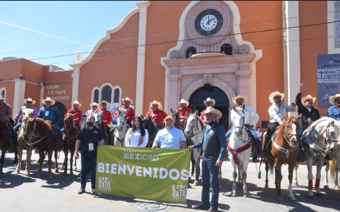 Realizan con éxito Feria Del Dátil en Centro Histórico La Voz de la